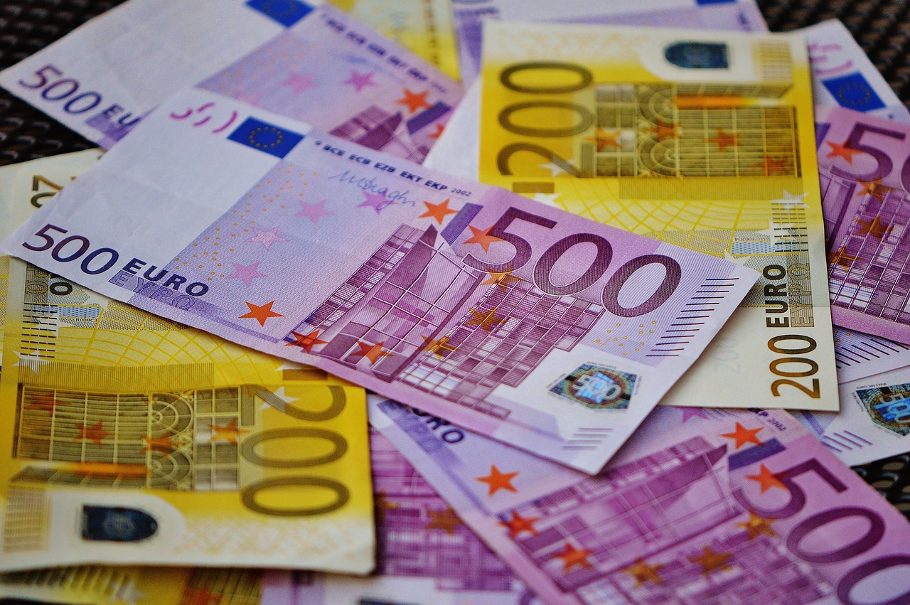 money seem euro bills currency 1508454